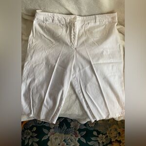 Tribal Women's Crisp White Bermudas